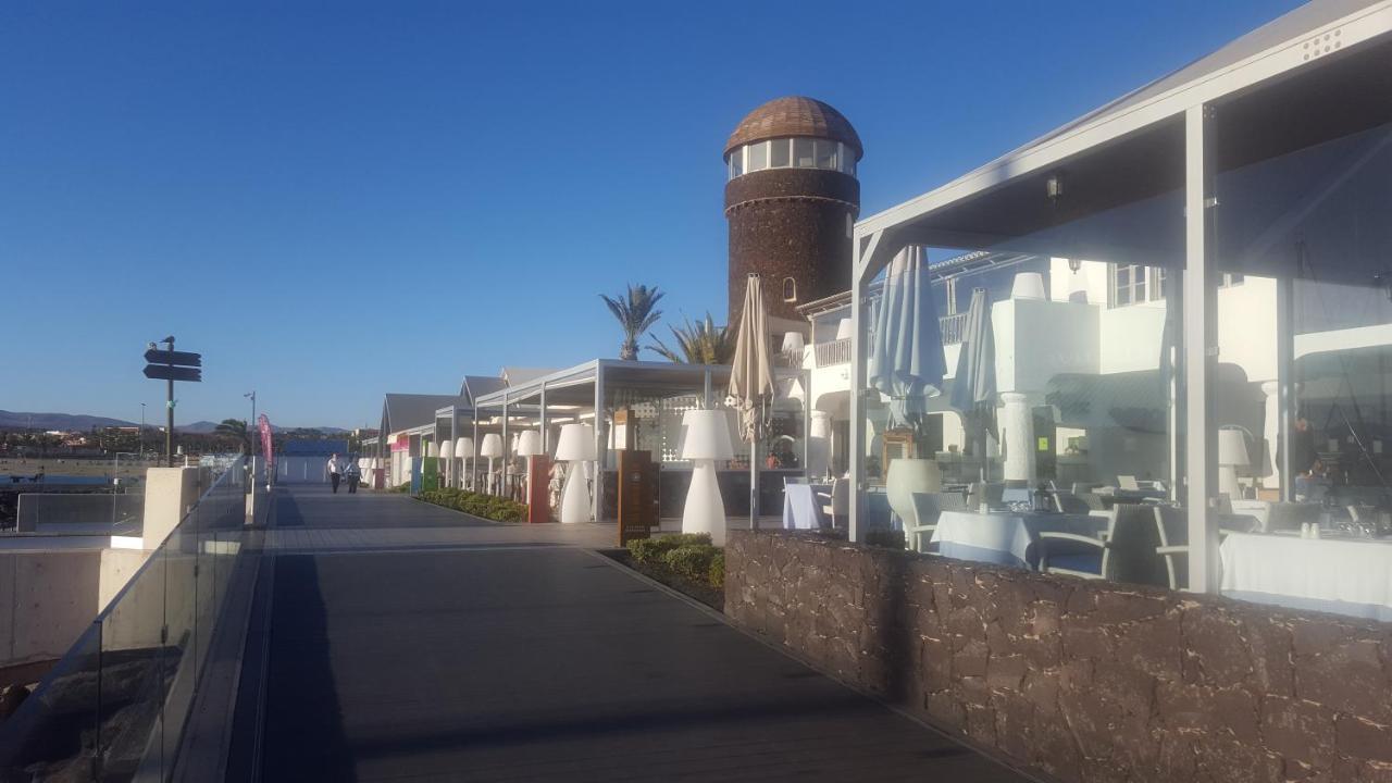 Beautiful, Spacious Villa, Heated Pool, Sleeps Eight, With Quality Furnishings Caleta De Fuste Eksteriør billede